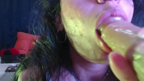 Angela online show from 04.12.26