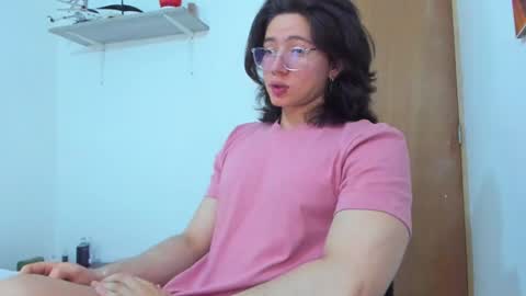 Snapshot of angelbennet_ chatting on 02.14.25 Angel Bennet online show from 02.14.25