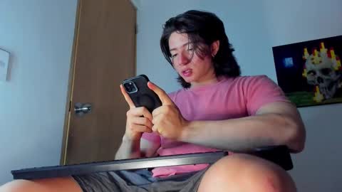 Snapshot of angelbennet_ chatting on 10.21.25 Angel Bennet online show from 10.21.25