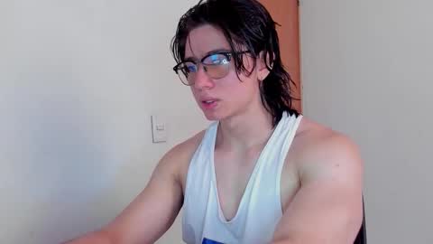 Snapshot of angelbennet_ chatting on 11.20.25 Angel Bennet online show from 11.20.25