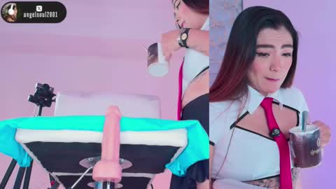 Snapshot of angelcb_ chatting on 11.23.25 angel online show from 11.23.25