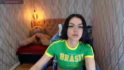 Angel online show from 09.10.25