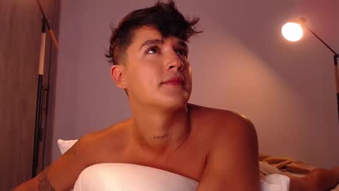 Angel online show from 03.11.25