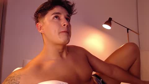 Angel online show from 09.11.25