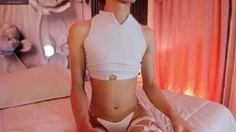 Snapshot of angeldoll_1 chatting on 05.19.26 Angel Doll online show from 05.19.26