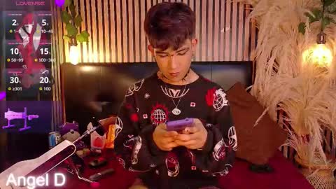 Angel dust online show from 03.26.26