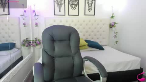 Snapshot of angelica_rolon chatting on 06.05.26 angelica_rolon online show from 06.05.26