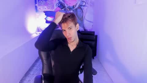 Snapshot of angelicious_boy chatting on 09.13.25 ANGELICIOUS online show from 09.13.25