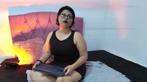 Angelik online show from 02.12.26