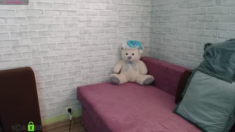Angelika PVT OPEN  online show from 01.04.25