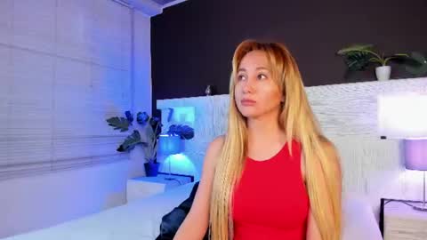 angelina_hilton online show from 07.06.26