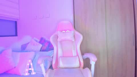 ANGELINA  INDEPENDENT MODEL online show from 02.17.25