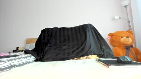 Snapshot of angelinacht chatting on 12.09.24 Angelina online show from 12.09.24