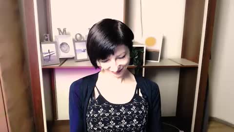 Angelina online show from 11.24.25