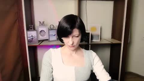 Angelina online show from 01.16.26