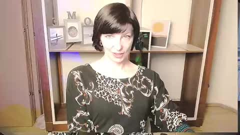 Snapshot of angelinalov_ chatting on 05.11.26 Angelina online show from 05.11.26