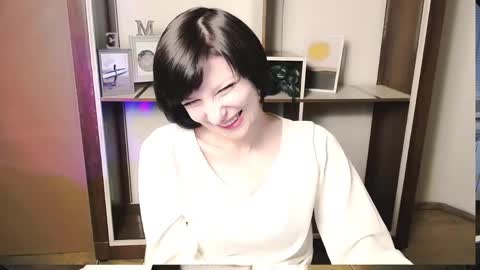 Snapshot of angelinalov_ chatting on 05.16.26 Angelina online show from 05.16.26