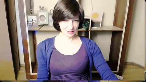 Snapshot of angelinalov_ chatting on 05.24.26 Angelina online show from 05.24.26