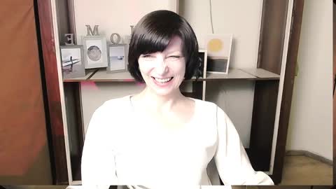 Snapshot of angelinalov_ chatting on 05.30.26 Angelina online show from 05.30.26