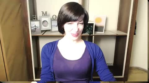 Snapshot of angelinalov_ chatting on 06.01.26 Angelina online show from 06.01.26