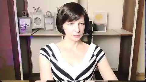Snapshot of angelinalov_ chatting on 06.25.26 Angelina online show from 06.25.26