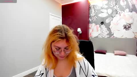 AngelinaLow online show from 02.14.26