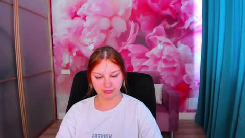 AngelinaLow online show from 05.15.26