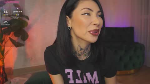 Angelina online show from 01.24.25