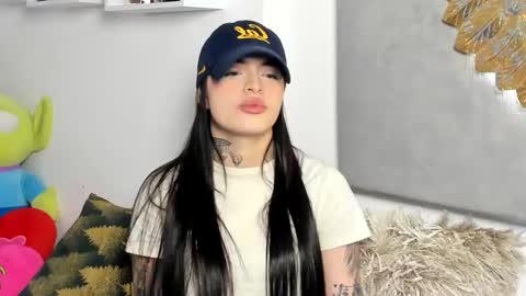 Angeline Smith  online show from 12.17.24