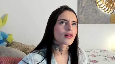 Angeline Smith  online show from 10.03.25