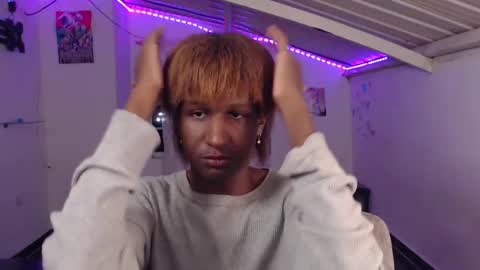 Snapshot of angell_dustt chatting on 12.04.24 Danielle online show from 12.04.24