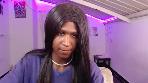 Snapshot of angell_dustt chatting on 12.07.24 Danielle online show from 12.07.24