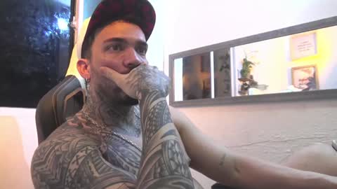 angellatino0 online show from 01.04.25