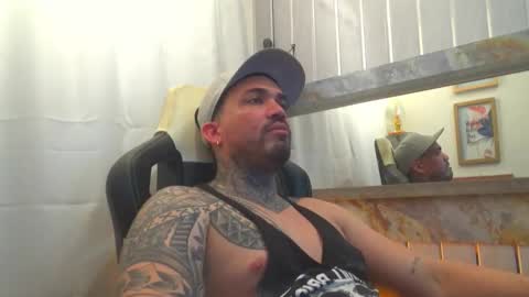 angellatino0 online show from 10.10.25