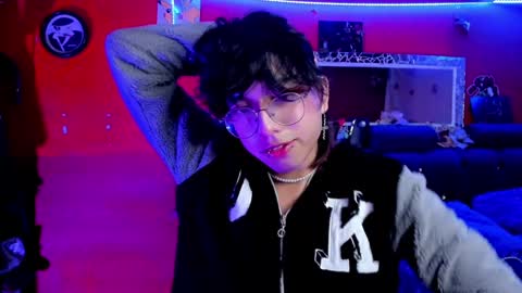 Snapshot of angellonfire chatting on 12.31.24 Angel online show from 12.31.24