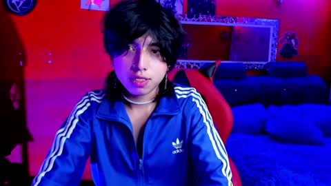 Snapshot of angellonfire chatting on 01.27.25 Angel online show from 01.27.25