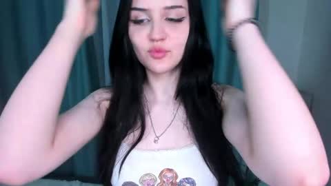 angellvee online show from 05.18.26
