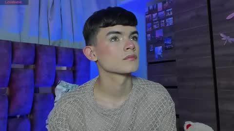 Snapshot of angelocute_ chatting on 02.13.25 Angelo I work from home this is my room online show from 02.13.25