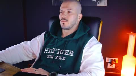 Snapshot of angeloeric chatting on 01.15.25 BlackWolf online show from 01.15.25