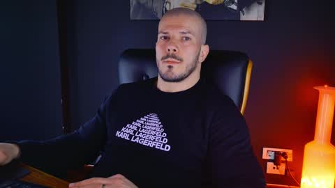 Snapshot of angeloeric chatting on 01.21.25 BlackWolf online show from 01.21.25