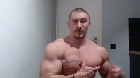 Snapshot of angelofit chatting on 12.04.24 ------- SEX SHOW WITH GUYS AND GIRLS MUSCLE SHOW online show from 12.04.24