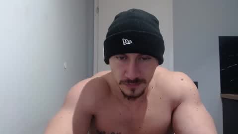 Snapshot of angelofit chatting on 02.08.25 ------- SEX SHOW WITH GUYS AND GIRLS MUSCLE SHOW online show from 02.08.25