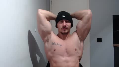 Snapshot of angelofit chatting on 02.12.25 ------- SEX SHOW WITH GUYS AND GIRLS MUSCLE SHOW online show from 02.12.25