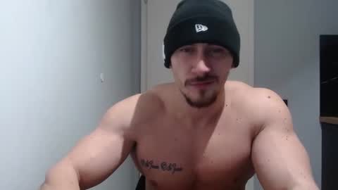 Snapshot of angelofit chatting on 02.12.25 ------- SEX SHOW WITH GUYS AND GIRLS MUSCLE SHOW online show from 02.12.25