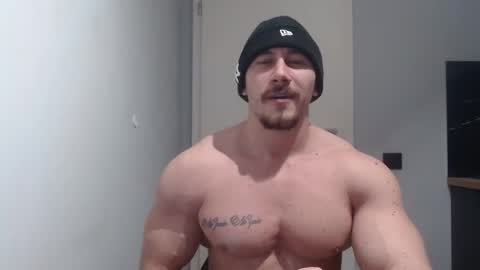 Snapshot of angelofit chatting on 03.05.25 ------- SEX SHOW WITH GUYS AND GIRLS MUSCLE SHOW online show from 03.05.25