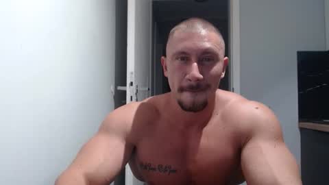 Snapshot of angelofit chatting on 09.09.25 ------- SEX SHOW WITH GUYS AND GIRLS MUSCLE SHOW online show from 09.09.25