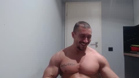 Snapshot of angelofit chatting on 12.05.25 ------- SEX SHOW WITH GUYS AND GIRLS MUSCLE SHOW online show from 12.05.25