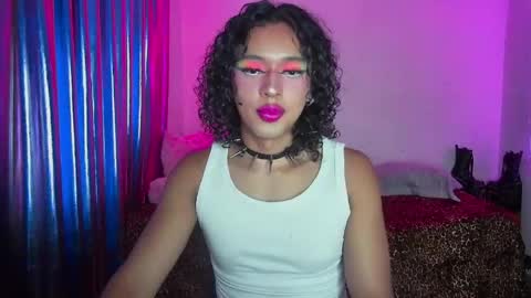 Snapshot of angelsdustxxx chatting on 05.07.26 online show from 05.07.26