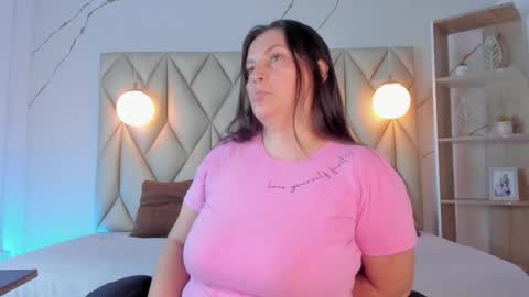 ANGIE online show from 12.02.25