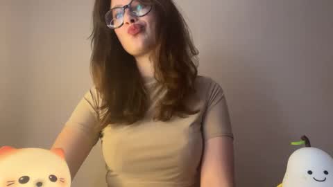 Lisa online show from 10.22.25